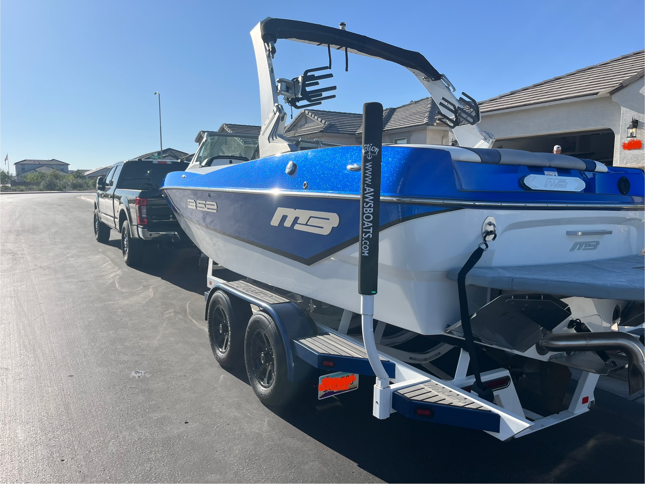 2019 MB B52 21' Icon